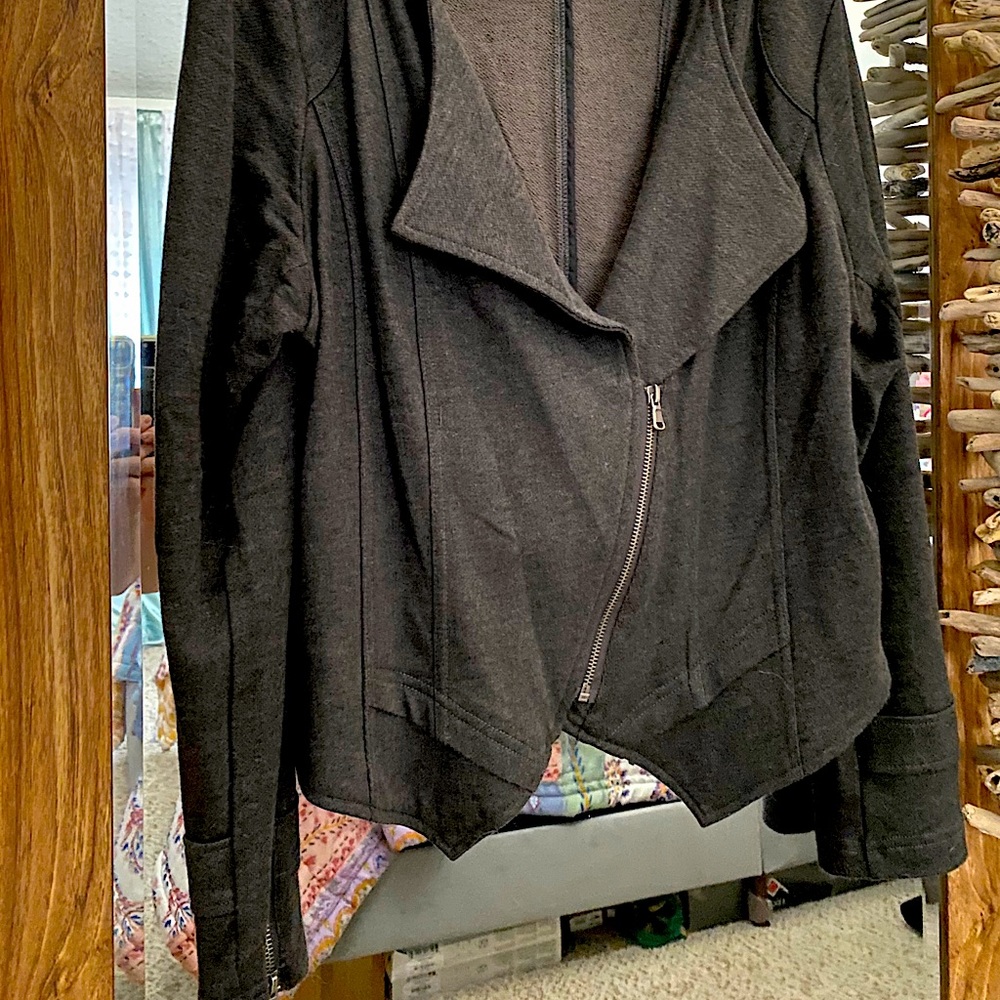 Cropped moto style blazer from Torrid size 2 18/20